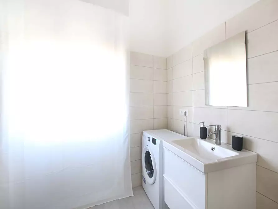 Immagine 10 di Camera in affitto  in Via Giuseppe Soli9 a Modena