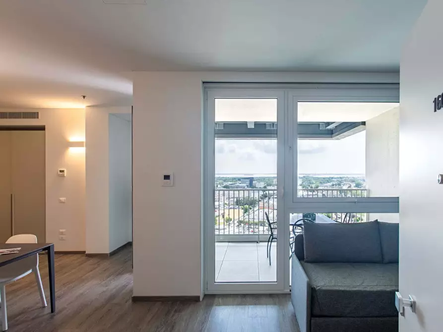 Immagine 11 di Appartamento in affitto  in Via Torino6 a Venezia