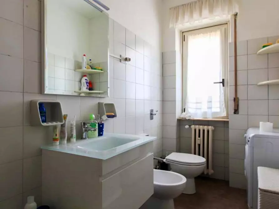 Immagine 7 di Appartamento in affitto  in Alzaia Naviglio Pavese a Milano