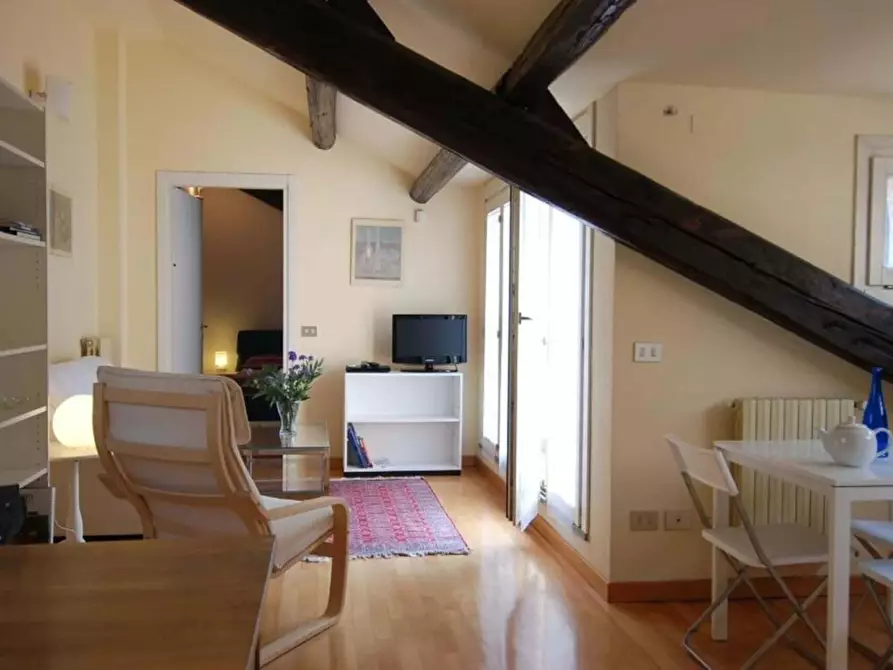 Immagine 20 di Appartamento in affitto  in Via Disciplini17 a Milano