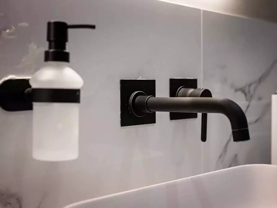 Immagine 14 di Appartamento in affitto  in Via Arquà21 a Milano