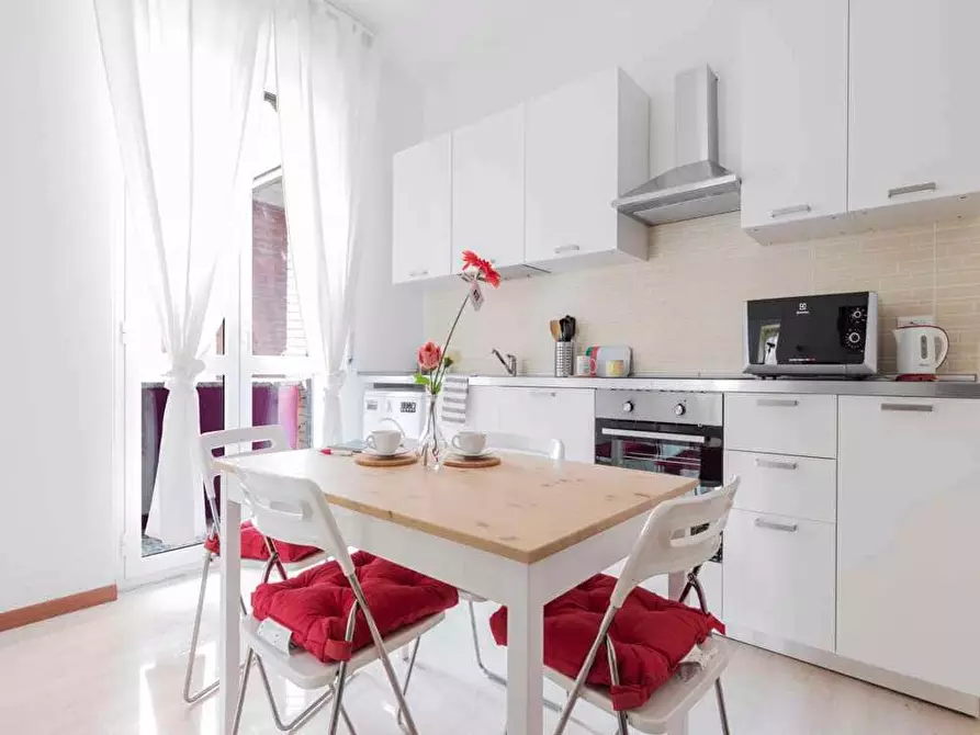 Immagine 11 di Camera in affitto  in Largo Cavalieri di Malta12 a Milano