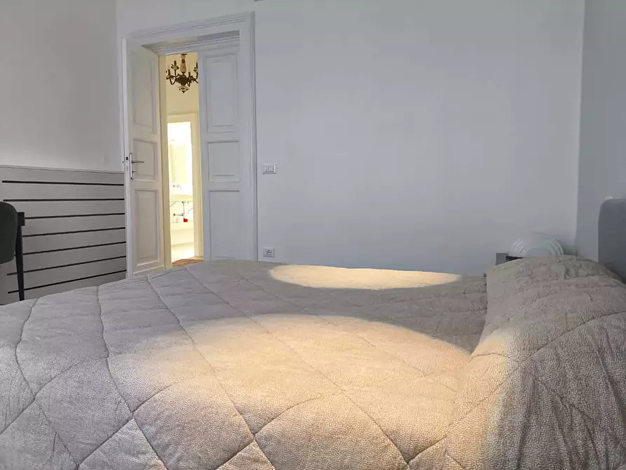 Immagine 18 di Appartamento in affitto  in Via Irnerio9 a Bologna