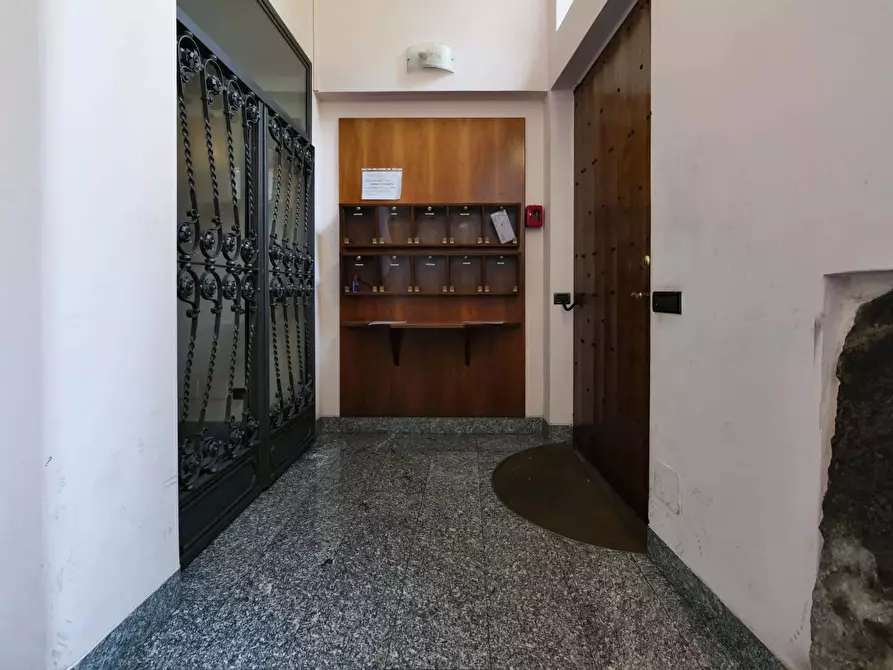 Immagine 21 di Appartamento in affitto  in Via Osti2 a Milano