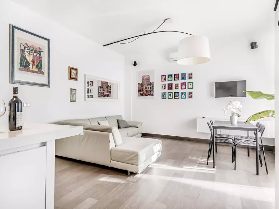 Immagine 4 di Appartamento in affitto  in Via Pietro Ferrigni16 a Roma