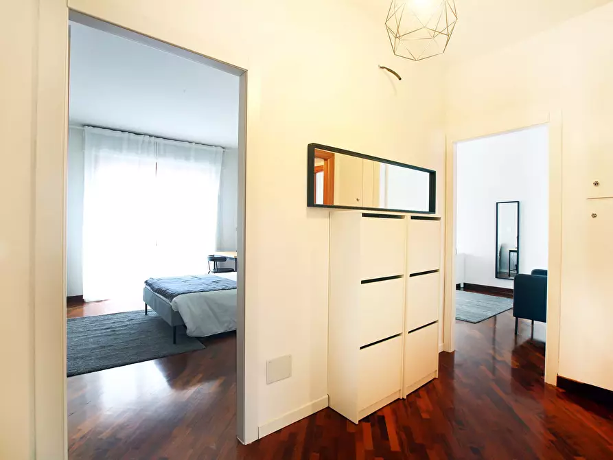 Immagine 10 di Camera in affitto  in Via Bolama18 a Milano