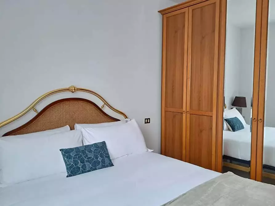 Immagine 21 di Appartamento in affitto  in Via Terra di Rezzonico30 a Argegno