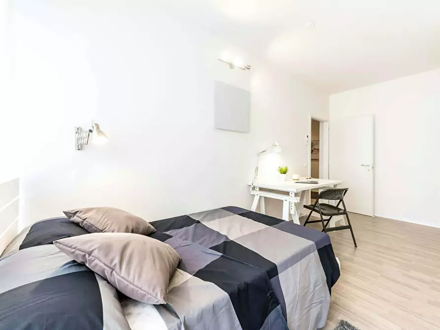 Immagine 1 di Camera in affitto  in Via Milano a Venezia