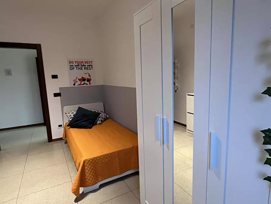 Immagine 3 di Camera in affitto  in Via del Brennero136 a Trento