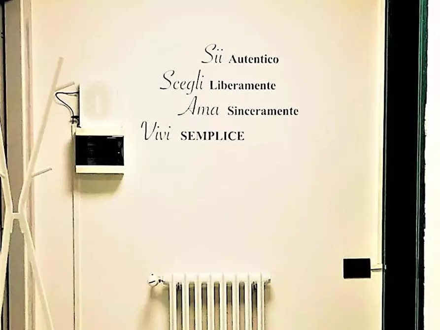 Immagine 14 di Camera in affitto  in Via della Cernaia38 a Firenze