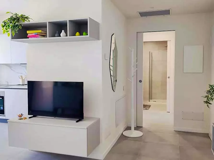 Immagine 12 di Camera in affitto  in Via Cefalonia a Milano