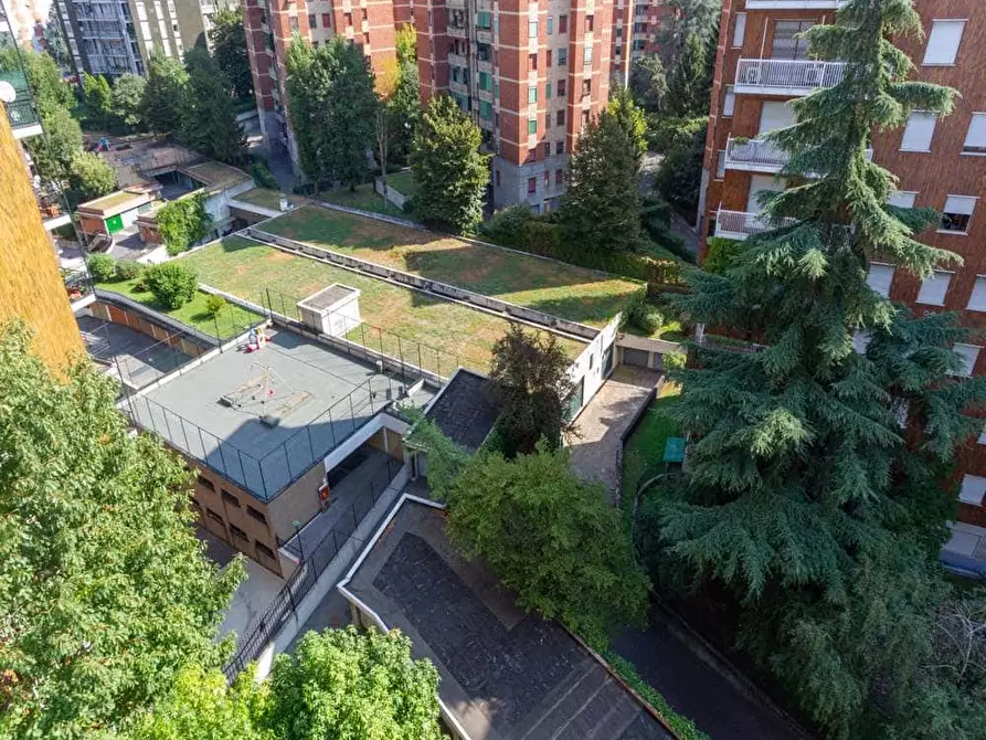 Immagine 27 di Camera in affitto  in Viale San Gimignano4 a Milano