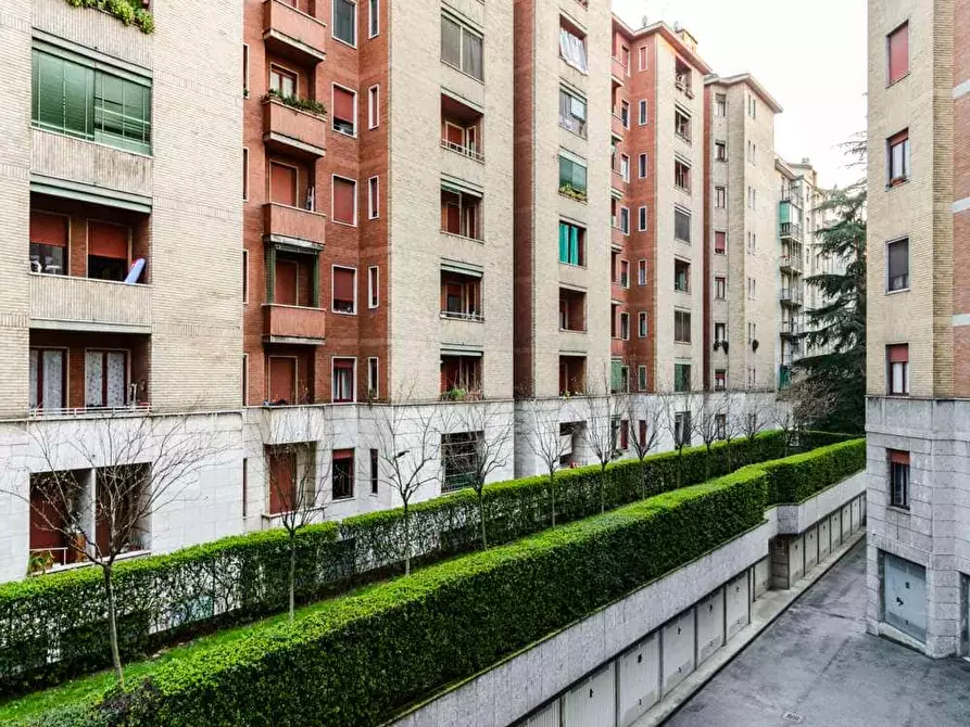 Immagine 12 di Camera in affitto  in Via Salvatore Barzilai9 a Milano