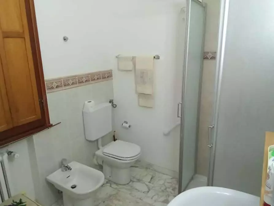 Immagine 10 di Camera in affitto  in Via Emilia Est36 a Modena