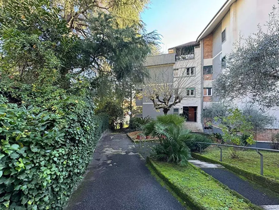 Immagine 4 di Appartamento in affitto  in Via Camillo Peano14 a Roma