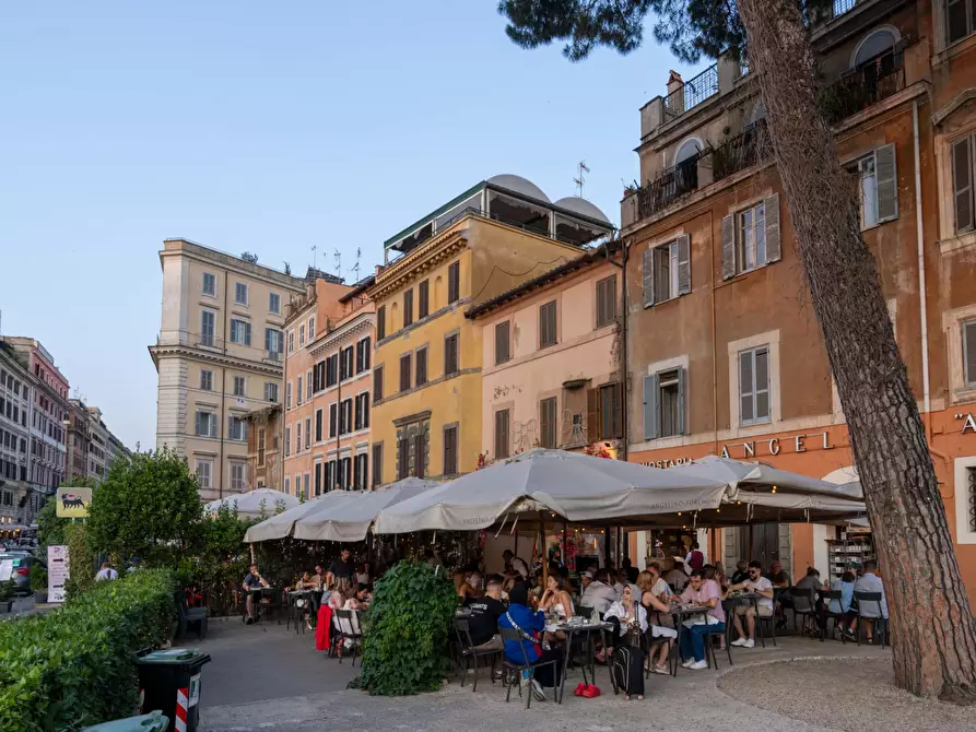Immagine 26 di Appartamento in affitto  in Via Cavour310 a Roma