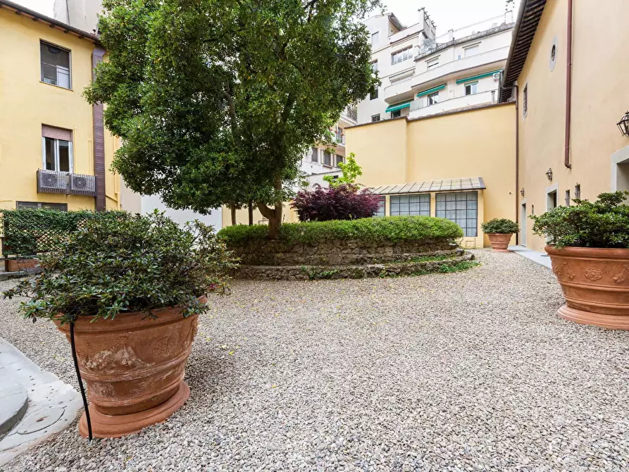 Immagine 1 di Appartamento in affitto  in Via de' Guicciardini a Firenze
