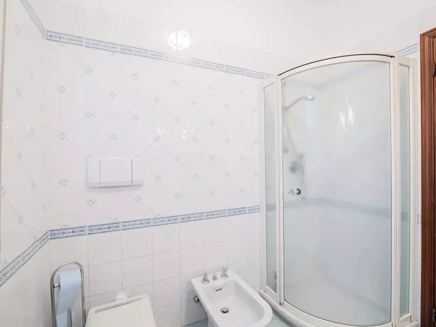 Immagine 17 di Appartamento in affitto  in Via P. Boccella11 a Camaiore