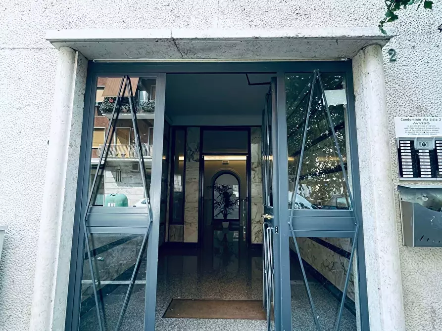 Immagine 24 di Appartamento in affitto  in Via Lidia2 a Roma