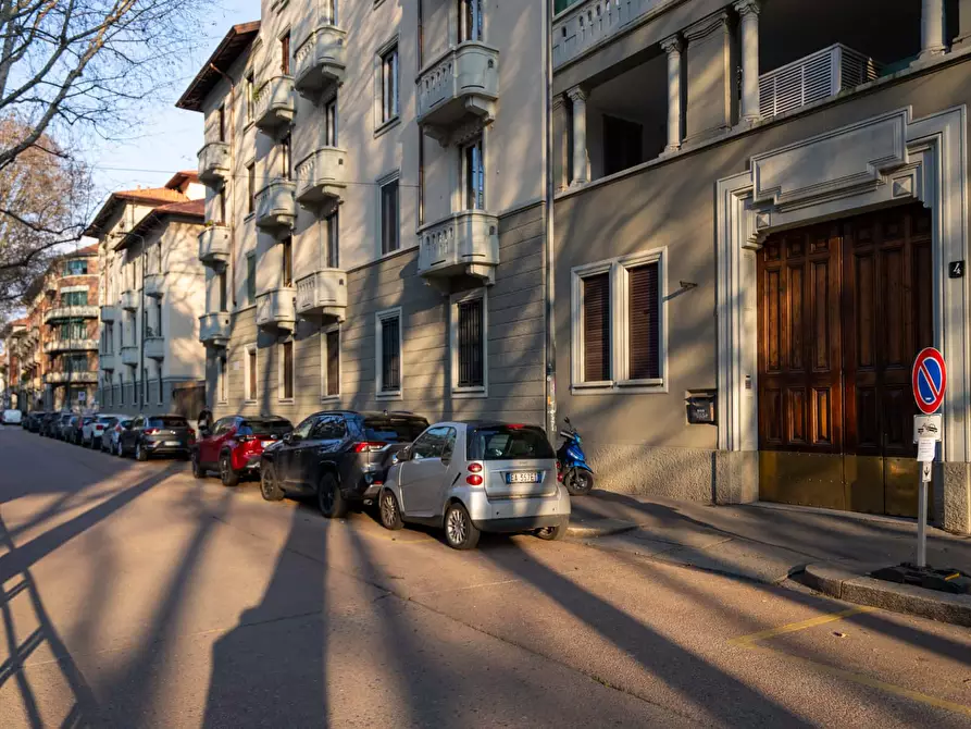 Immagine 26 di Appartamento in affitto  in Via Giovanni Pascoli4 a Milano