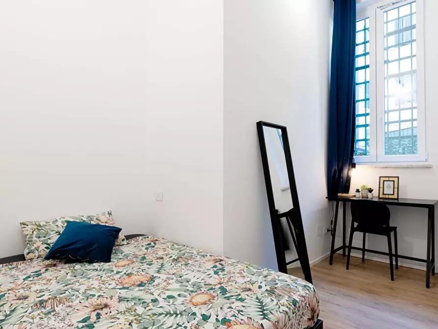 Immagine 1 di Camera in affitto  in Via Don Bosco27 a Milano