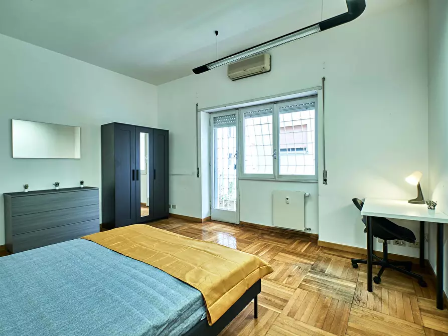 Immagine 5 di Camera in affitto  in Via Attilio Friggeri35 a Roma