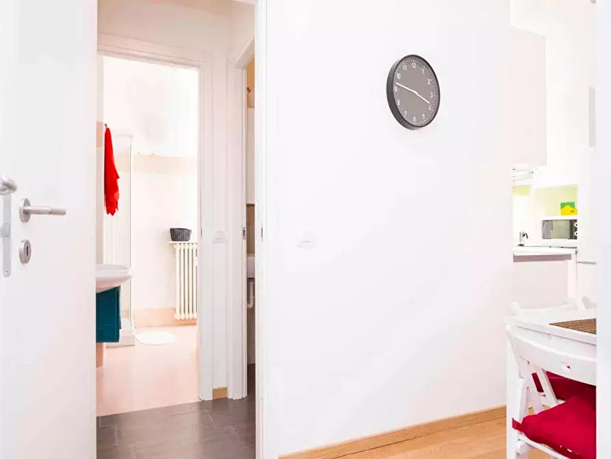 Immagine 37 di Camera in affitto  in Via Legnone15 a Milano