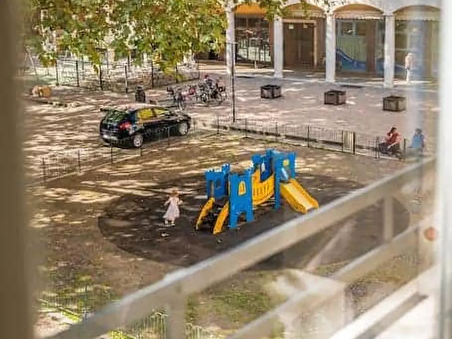 Immagine 37 di Appartamento in affitto  in Piazza Giacomo Matteotti26 a Modena