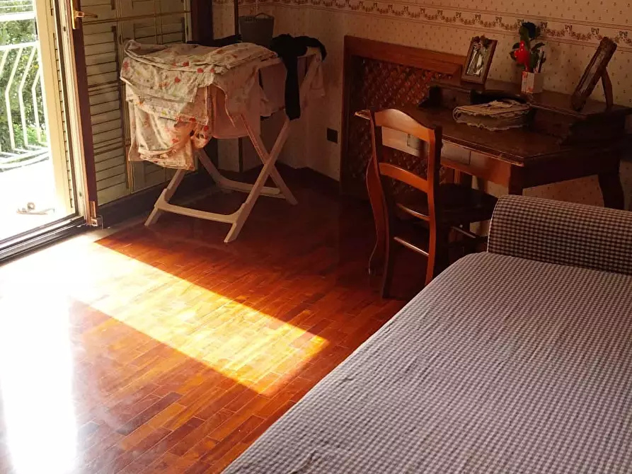 Immagine 20 di Appartamento in affitto  in Via San Romualdo33 a Napoli