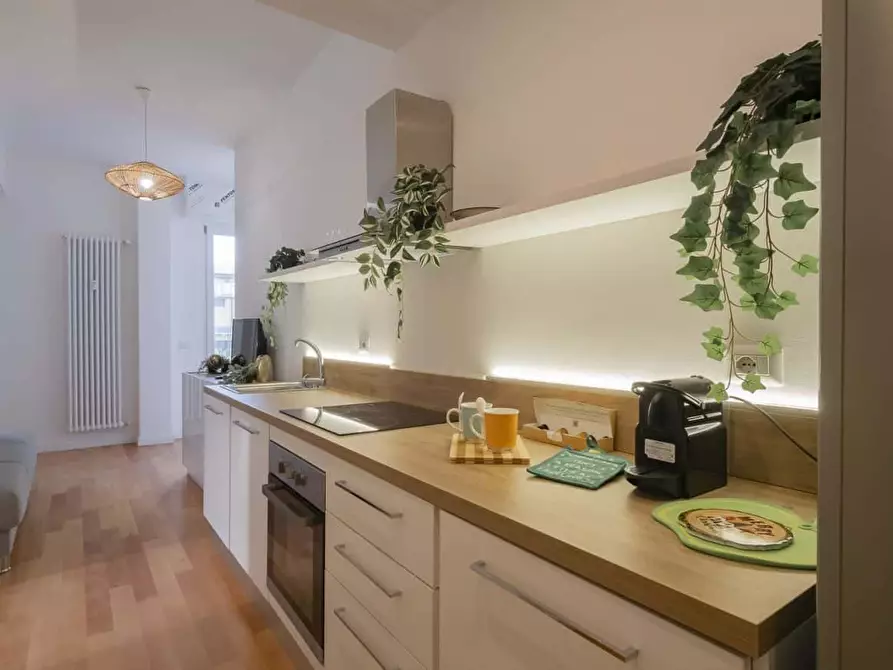 Immagine 2 di Appartamento in affitto  in Via Gressoney1 a Milano