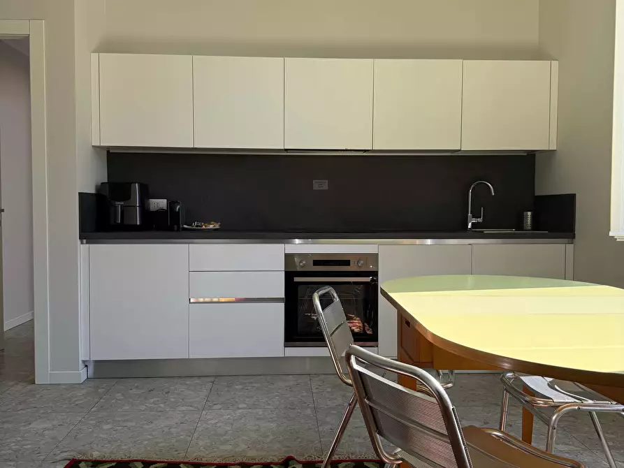 Immagine 14 di Appartamento in affitto  in Viale Beatrice d'Este1 a Milano