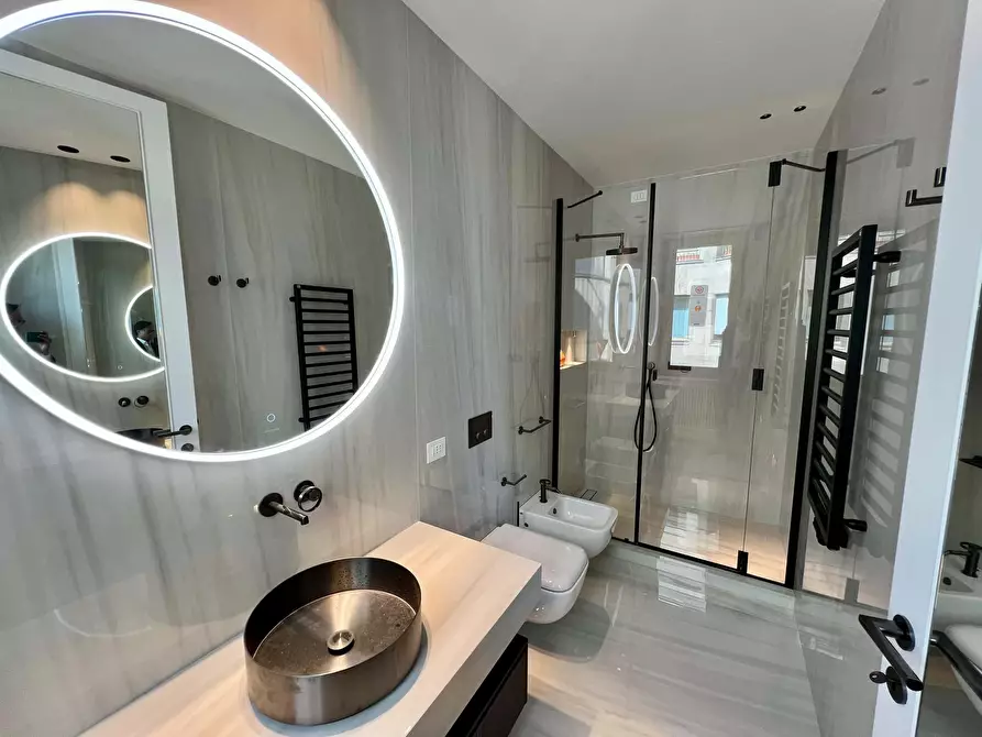 Immagine 20 di Appartamento in affitto  in Via Pietro Verri8 a Milano