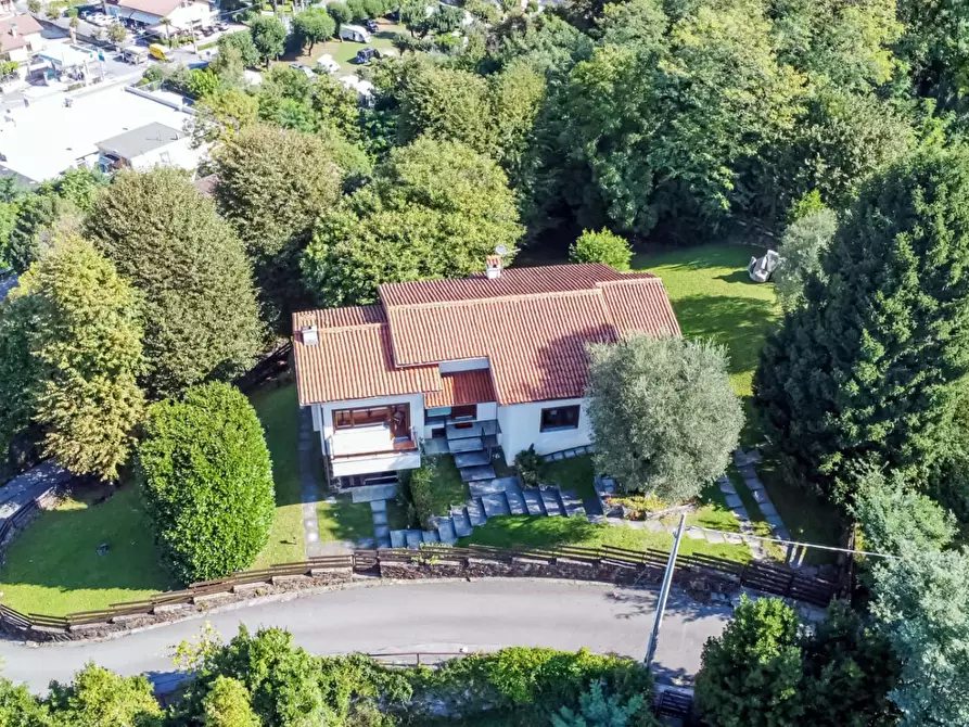 Immagine 32 di Appartamento in affitto  in Via Bellavista a Tremezzina