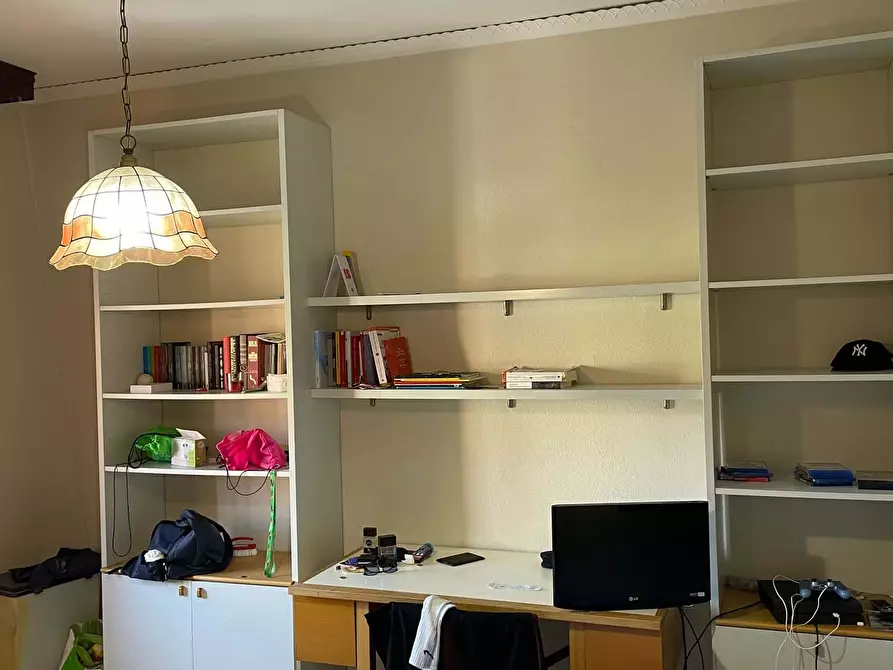 Immagine 3 di Camera in affitto  in Via Doberdò37 a Cagliari