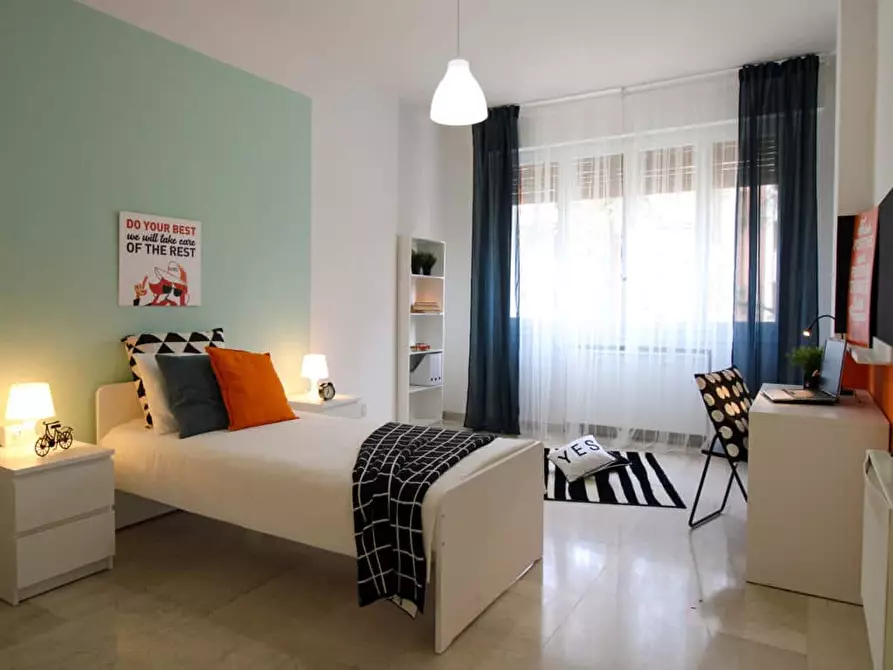 Immagine 34 di Camera in affitto  in Via Giacomo Ciamician4 a Bologna