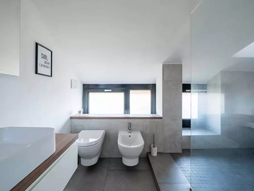 Immagine 31 di Appartamento in affitto  in Viale Ippolito Nievo17 a Busto Arsizio