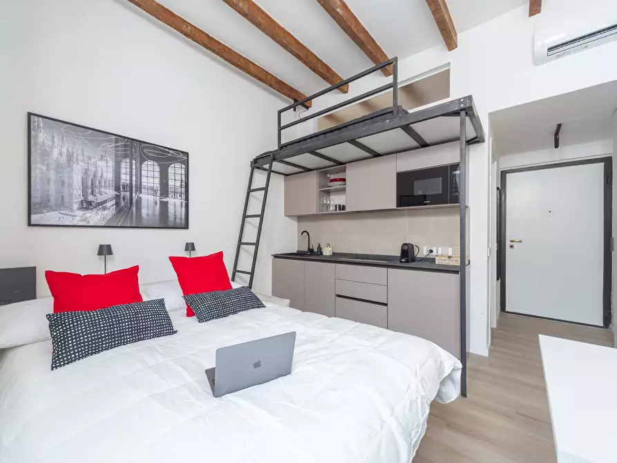 Immagine 37 di Appartamento in affitto  in Via Antonio Fogazzaro8 a Milano