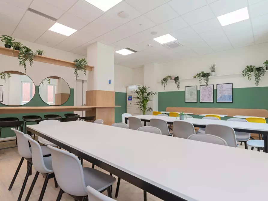 Immagine 27 di Camera in affitto  in Via Lepontina4 a Milano