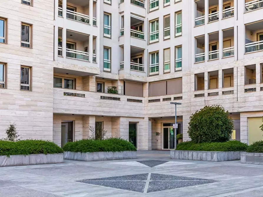 Immagine 8 di Appartamento in affitto  in Via Maestri Campionesi16 a Milano