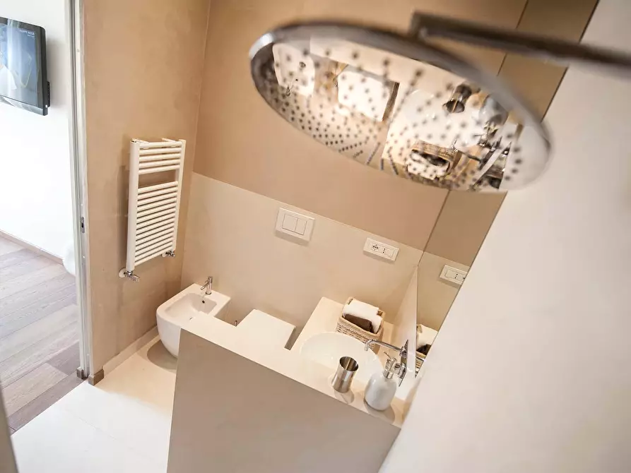 Immagine 26 di Appartamento in affitto  in Via Santo Stefano35 a Bologna