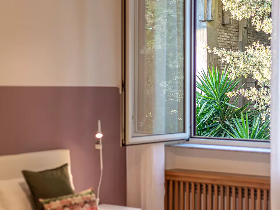 Immagine 26 di Appartamento in affitto  in Via Benedetta8 a Roma