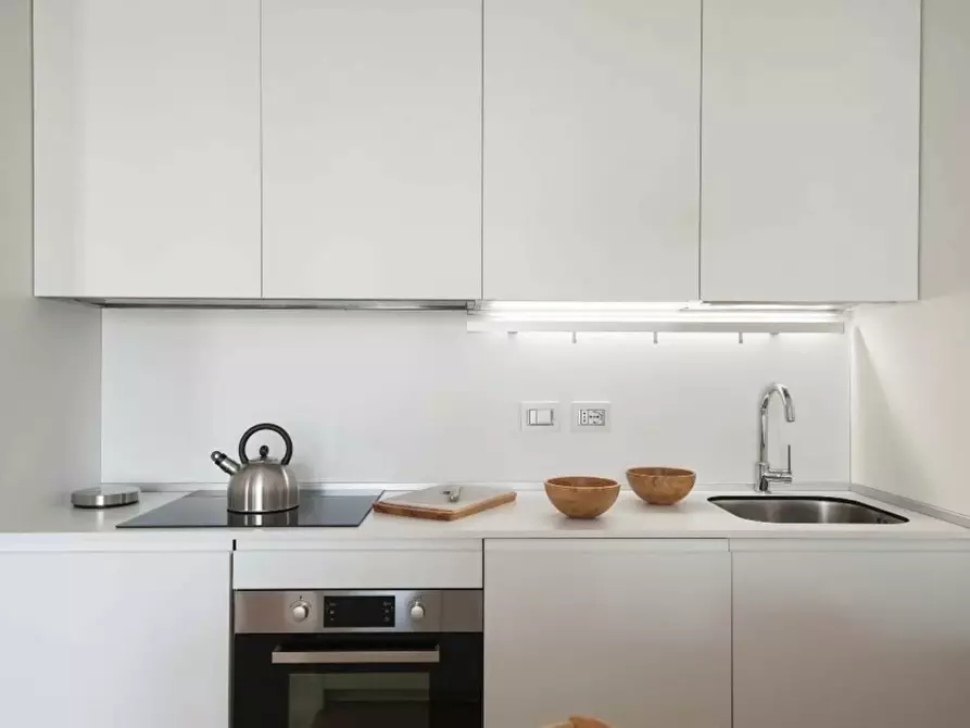 Immagine 17 di Appartamento in affitto  in Piazza Santa Maria Beltrade1 a Milano