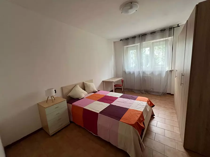 Immagine 1 di Camera in affitto  in Via Cascina dei Prati23 a Milano
