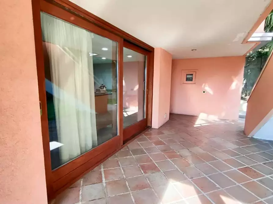 Immagine 107 di Appartamento in affitto  in Via Bellinzona55 a Como