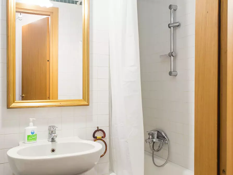 Immagine 9 di Appartamento in affitto  in Viale Andrea Doria16 a Milano