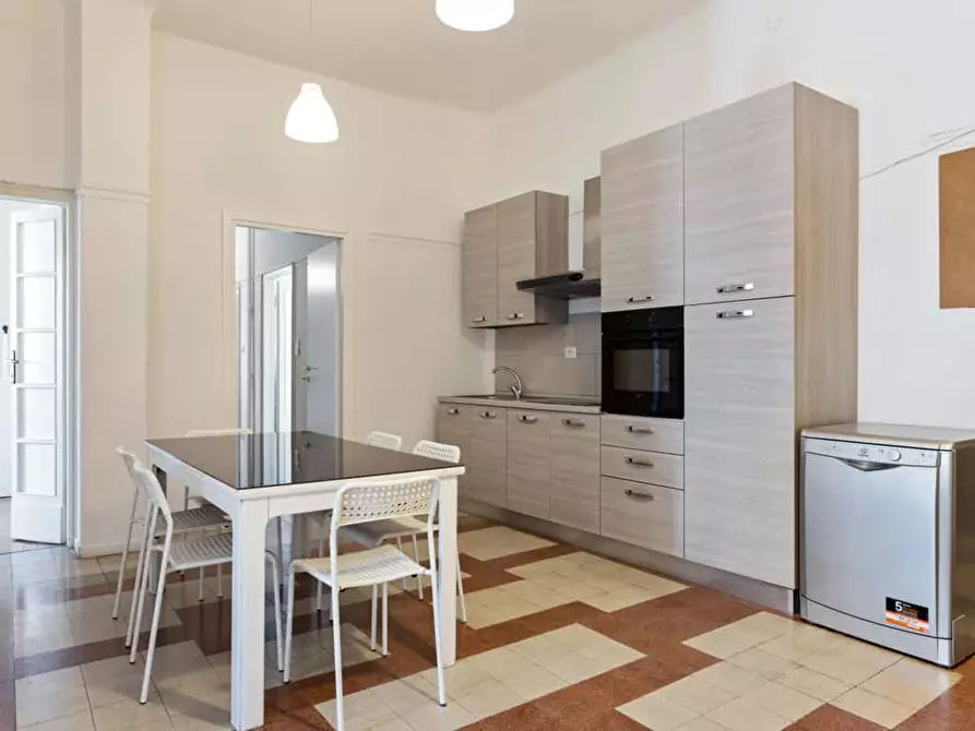 Immagine 12 di Camera in affitto  in Viale Piceno14 a Milano