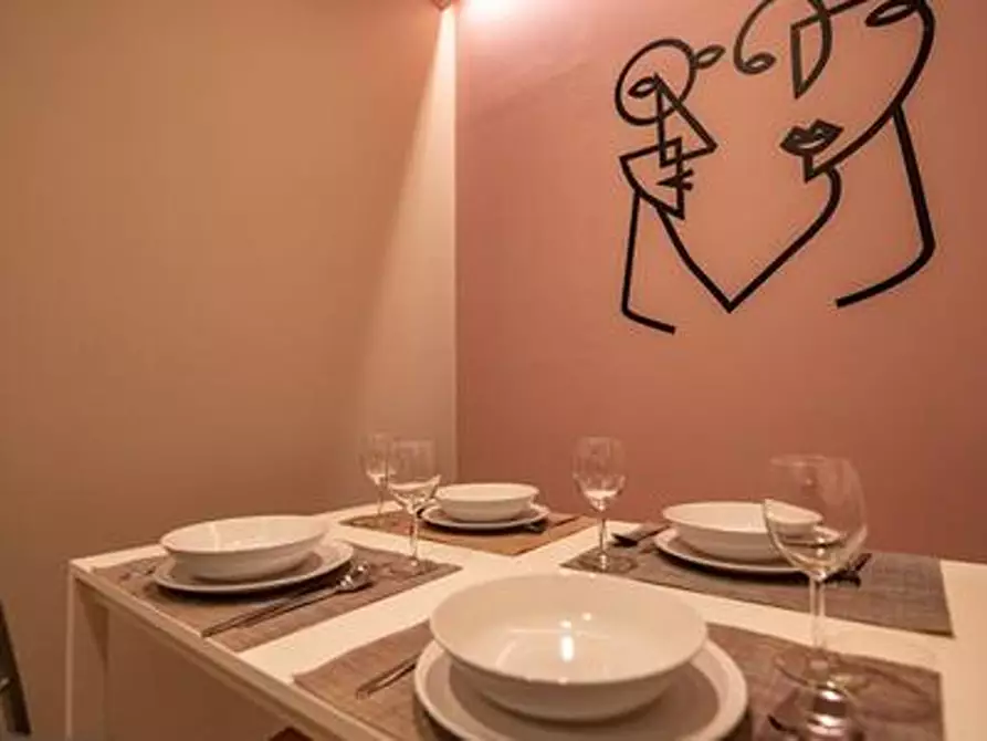 Immagine 9 di Appartamento in affitto  in Via dei Piatti8 a Milano