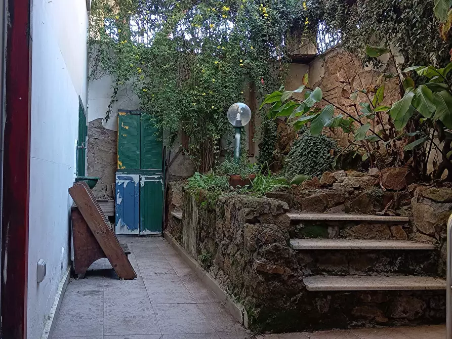 Immagine 16 di Appartamento in affitto  in Via del Vascello6 a Roma