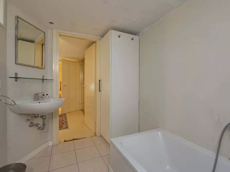 Immagine 9 di Appartamento in affitto  in Via Ausonio16 a Milano