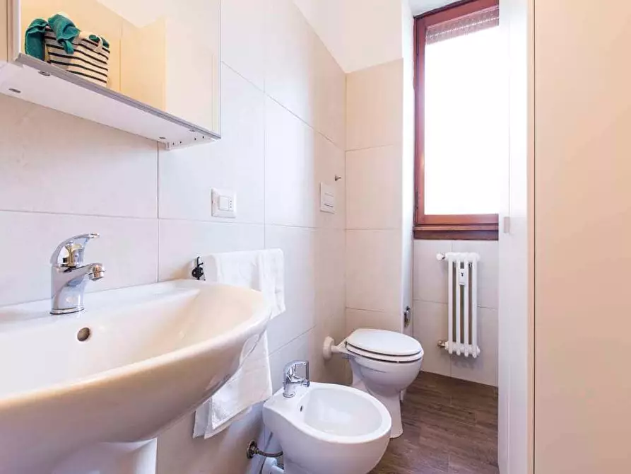 Immagine 28 di Camera in affitto  in Via Rubens23 a Milano